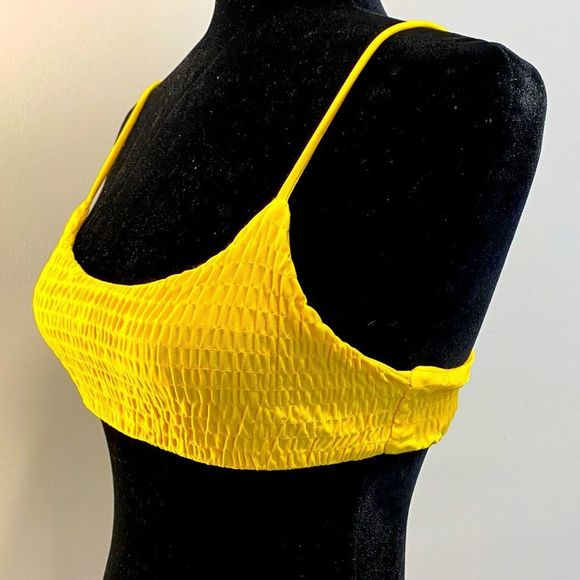 Other - Stretchy Yellow Bikini Top
